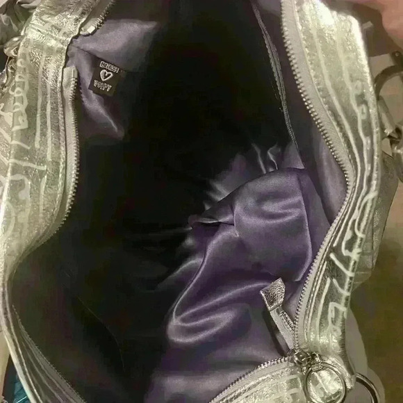 NWOT Metallic Silver Rare Poppy Vintage Y2K Coach Bag Great for Travel - Picture 10 of 14